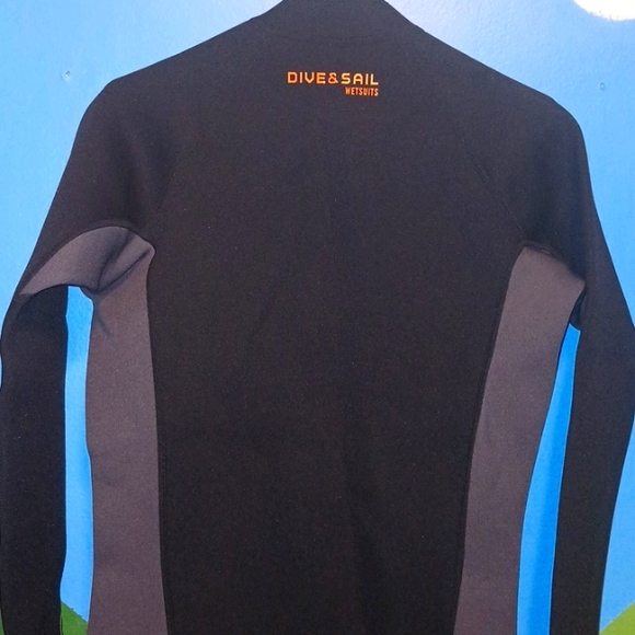 NWT Dive & Sail women wetsuit,  top only   XXL black/gray/orange - Picture 3 of 11